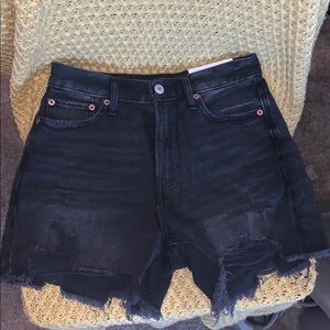 NWT AE 90s boyfriend black jean shorts